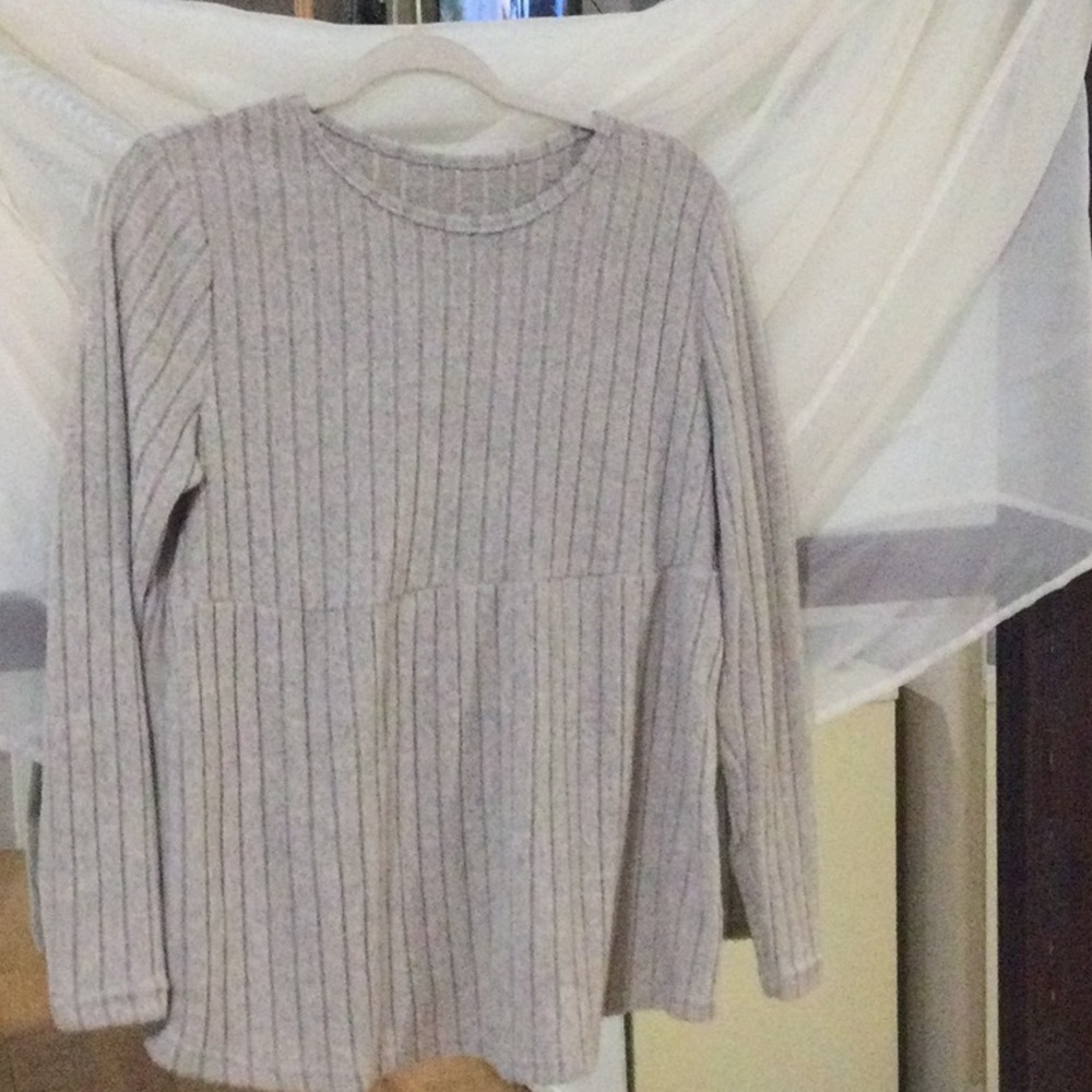 Soft Light beige ribbed top